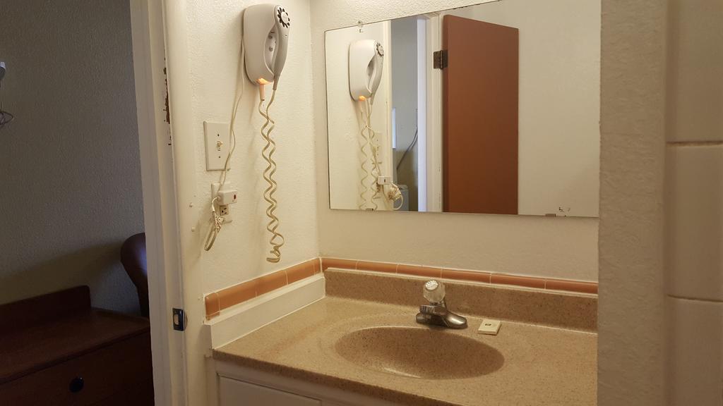 Choice Inn Clovis Bagian luar foto