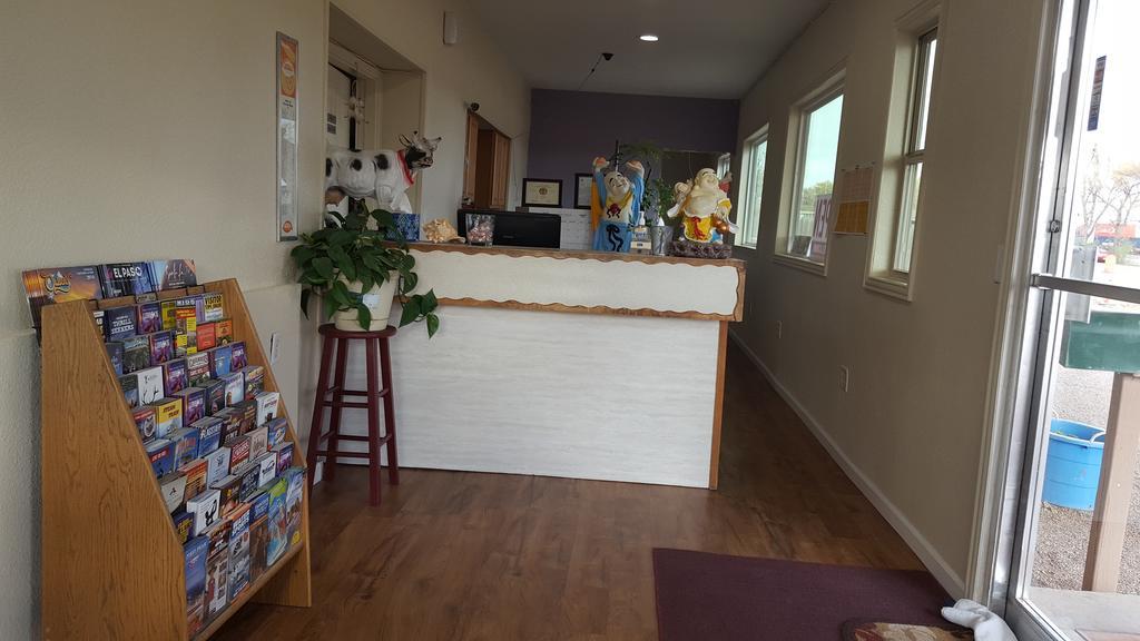 Choice Inn Clovis Bagian luar foto